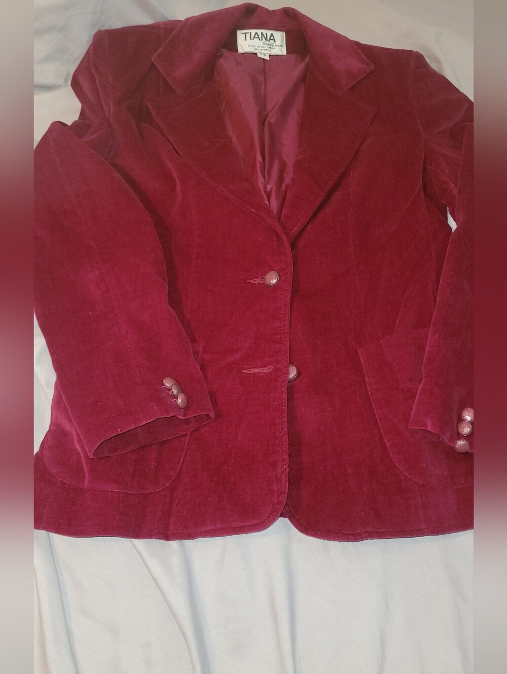 Womens Vintage Burgundy Suit Jacket Size 5/6